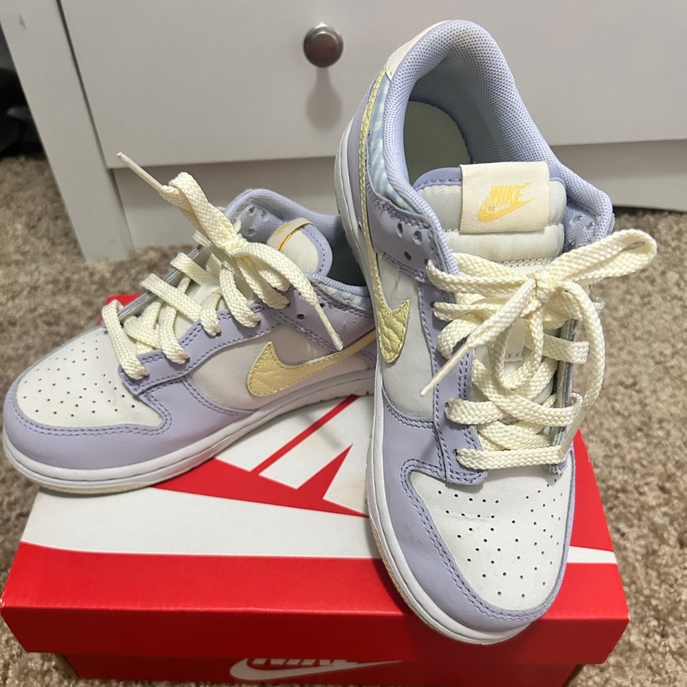 Nike Dunk Low SE BP in Purple and White